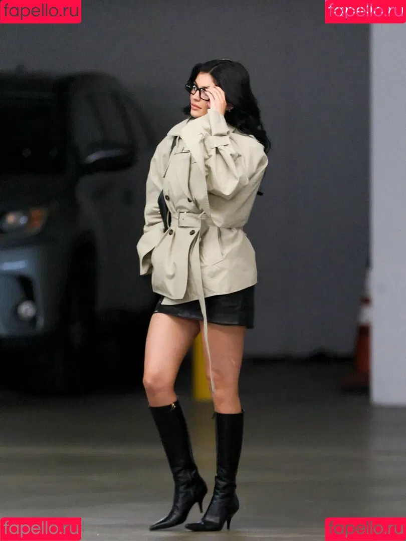Kylie Jenner / KylieJenner / kyliejenner.2 Onlyfans Photo Gallery 