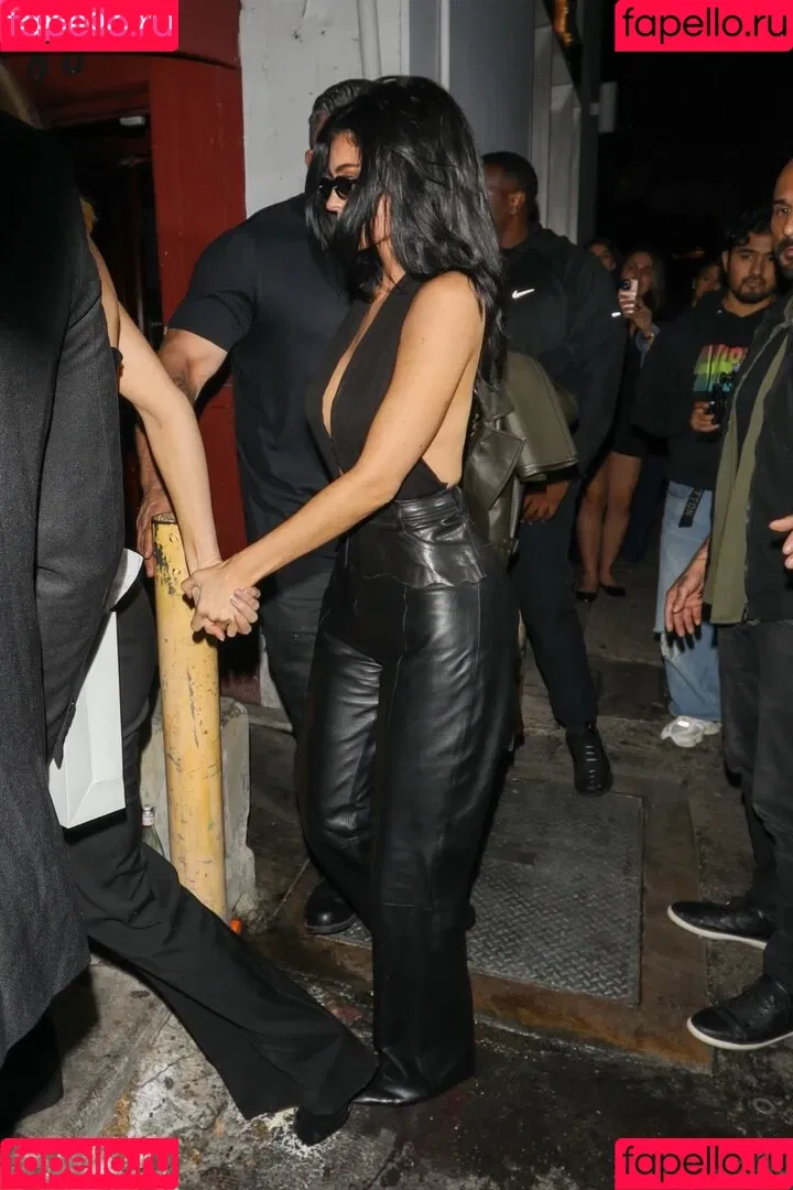 Kylie Jenner / KylieJenner / kyliejenner.2 Onlyfans Photo Gallery 