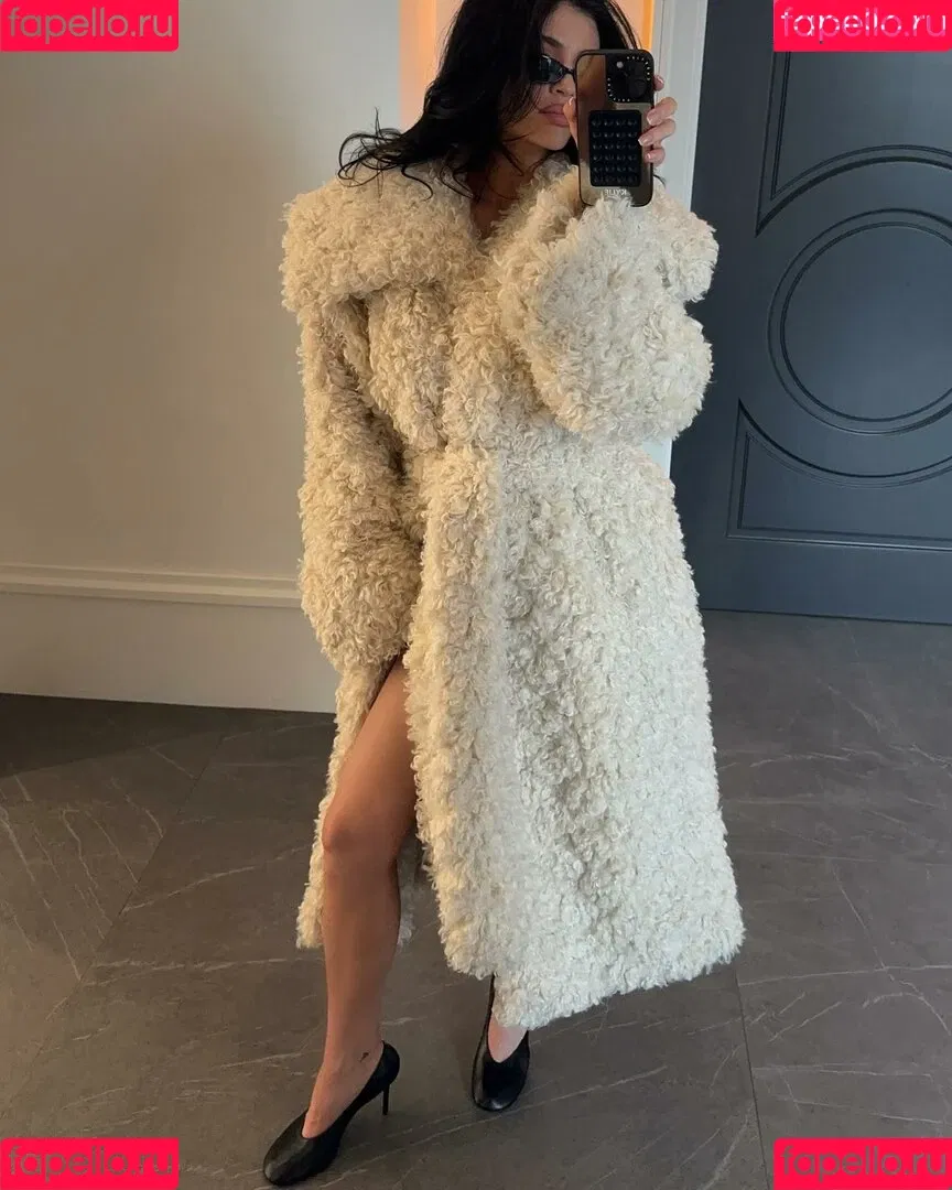 Kylie Jenner / KylieJenner / kyliejenner.2 Onlyfans Photo Gallery 