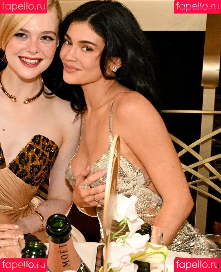 Kylie Jenner / KylieJenner / kyliejenner.2 Onlyfans Photo Gallery 