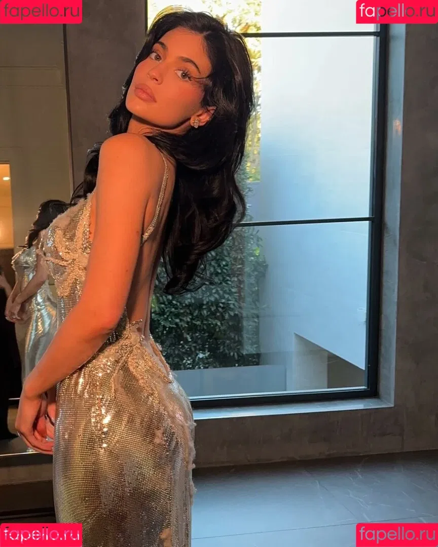 Kylie Jenner / KylieJenner / kyliejenner.2 Onlyfans Photo Gallery 
