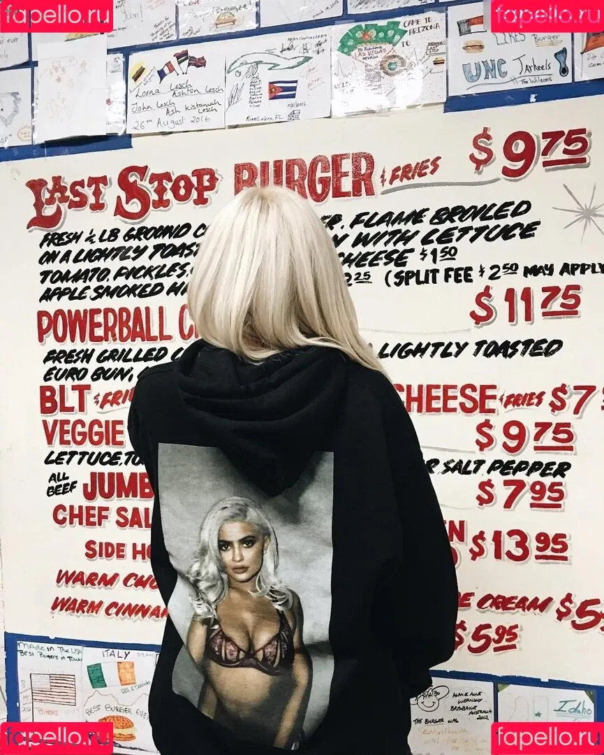 Kylie Jenner / KylieJenner / kyliejenner.2 Onlyfans Photo Gallery 