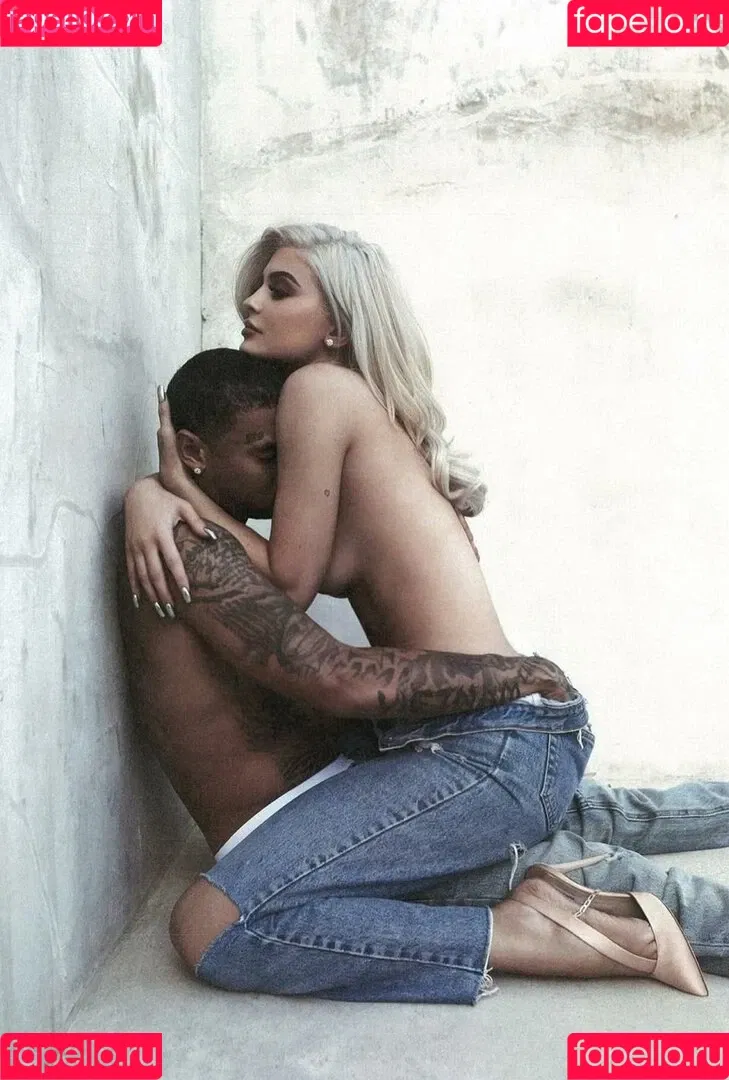 Kylie Jenner / KylieJenner / kyliejenner.2 Onlyfans Photo Gallery 