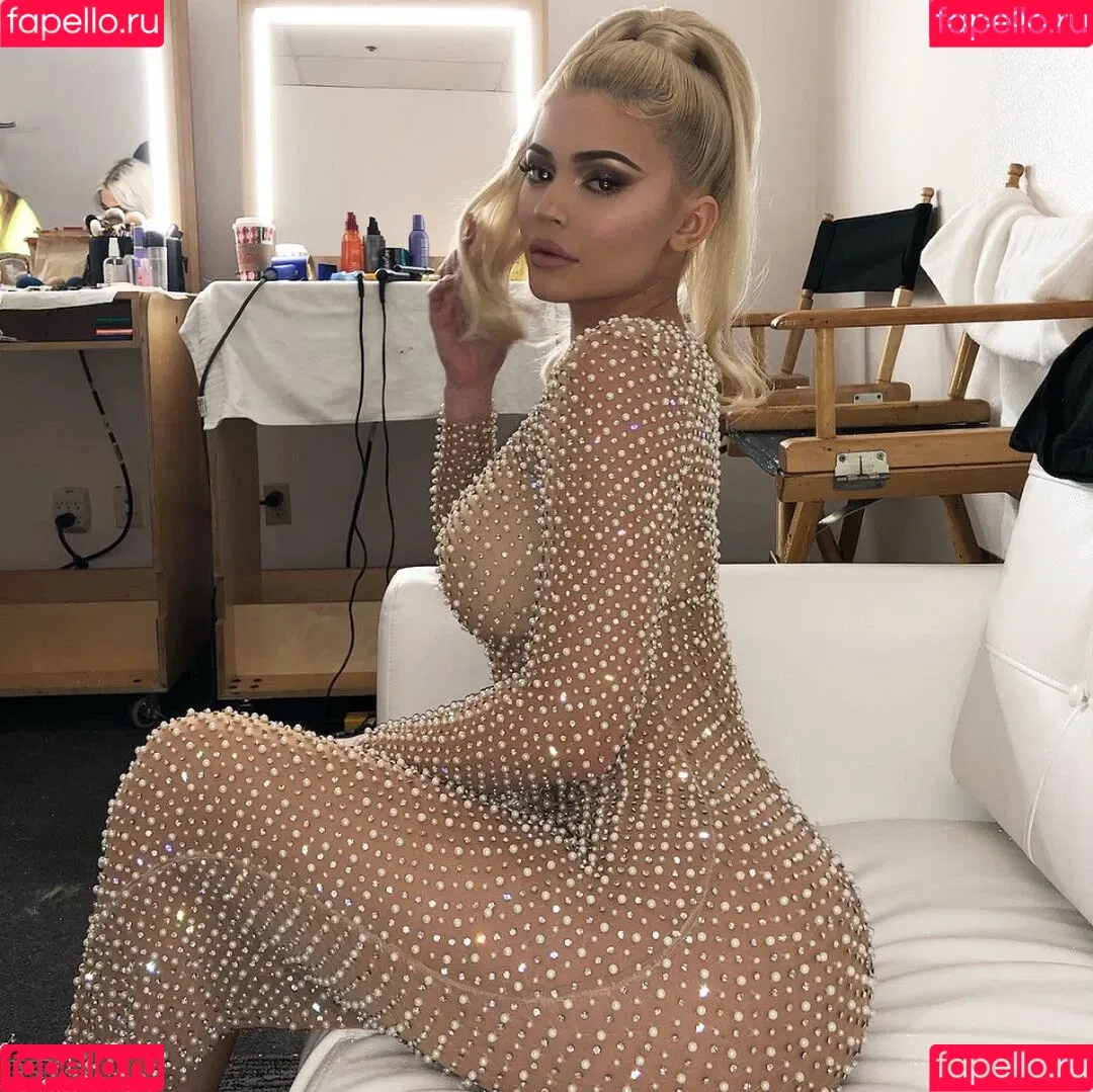 Kylie Jenner / KylieJenner / kyliejenner.2 Onlyfans Photo Gallery 