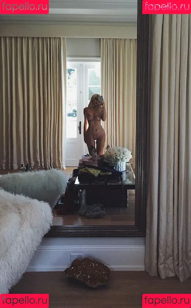 Kylie Jenner / KylieJenner / kyliejenner.2 Onlyfans Photo Gallery 