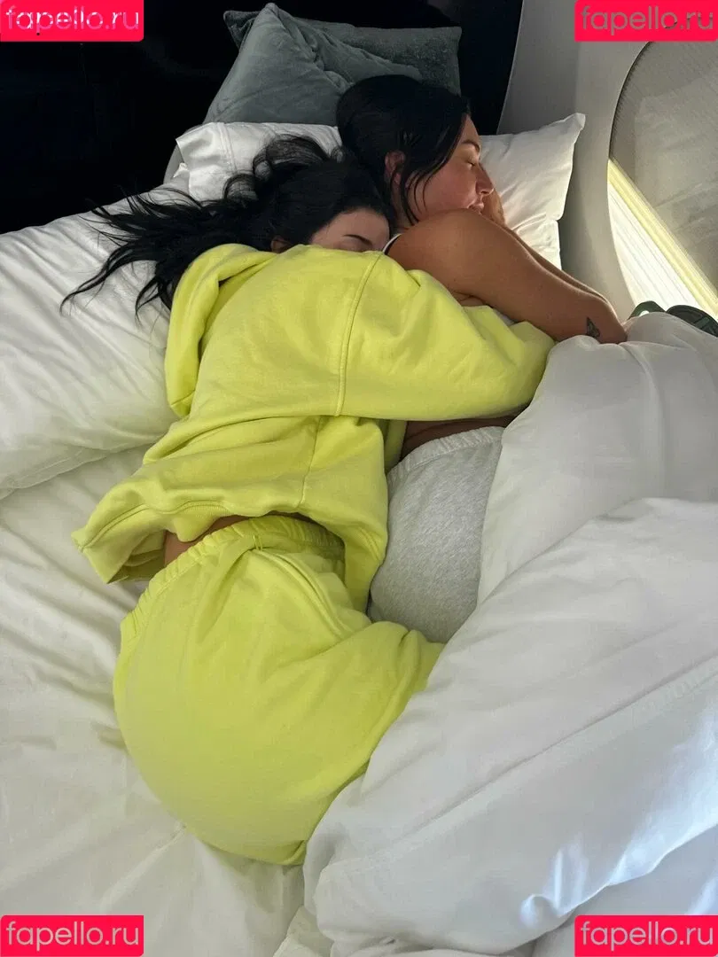 Kylie Jenner / KylieJenner / kyliejenner.2 Onlyfans Photo Gallery 