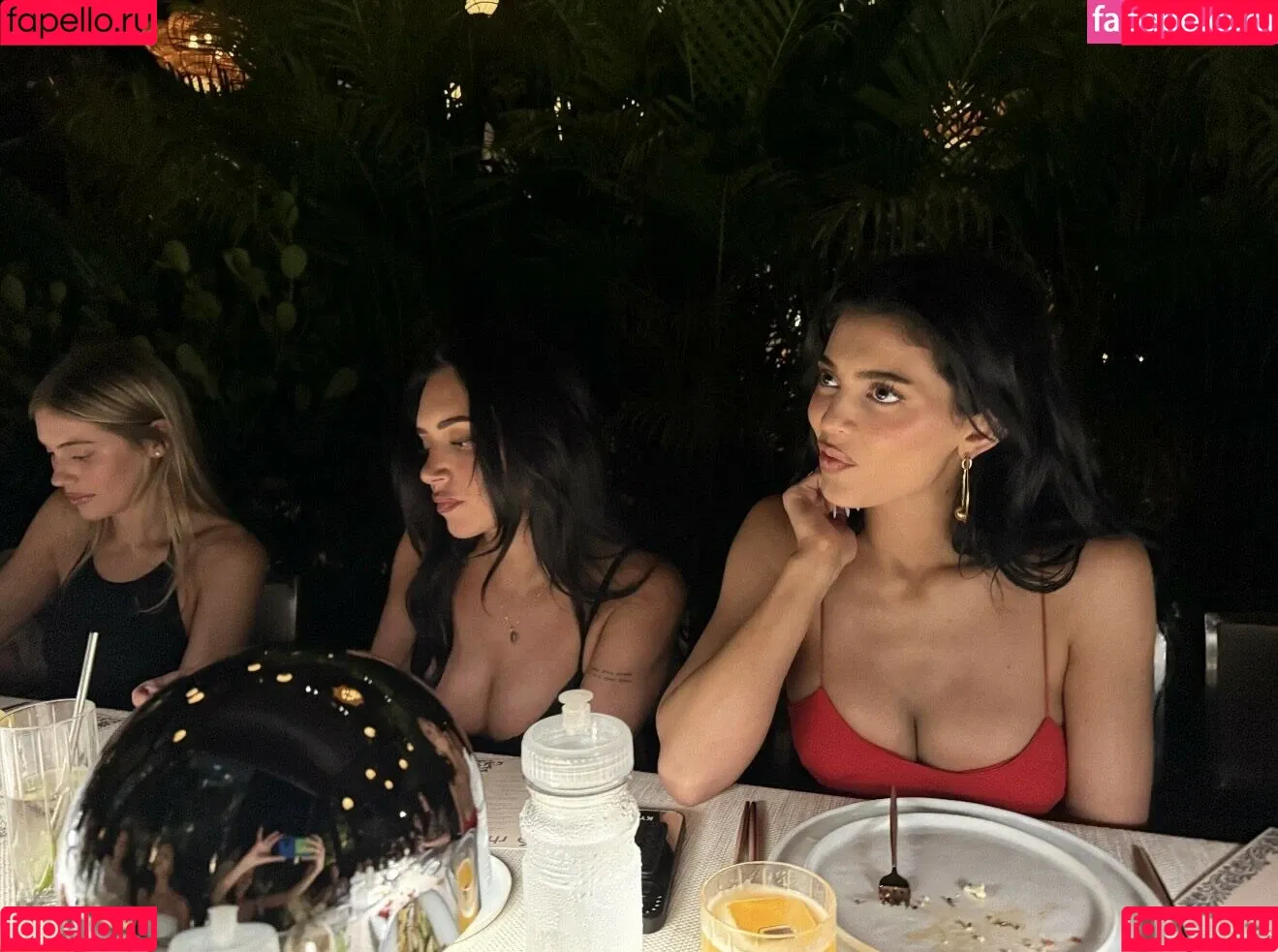 Kylie Jenner / KylieJenner / kyliejenner.2 Onlyfans Photo Gallery 