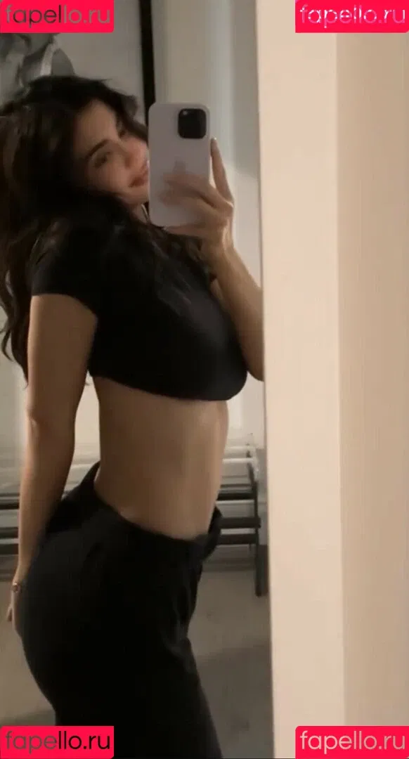 Kylie Jenner / KylieJenner / kyliejenner.2 Onlyfans Photo Gallery 