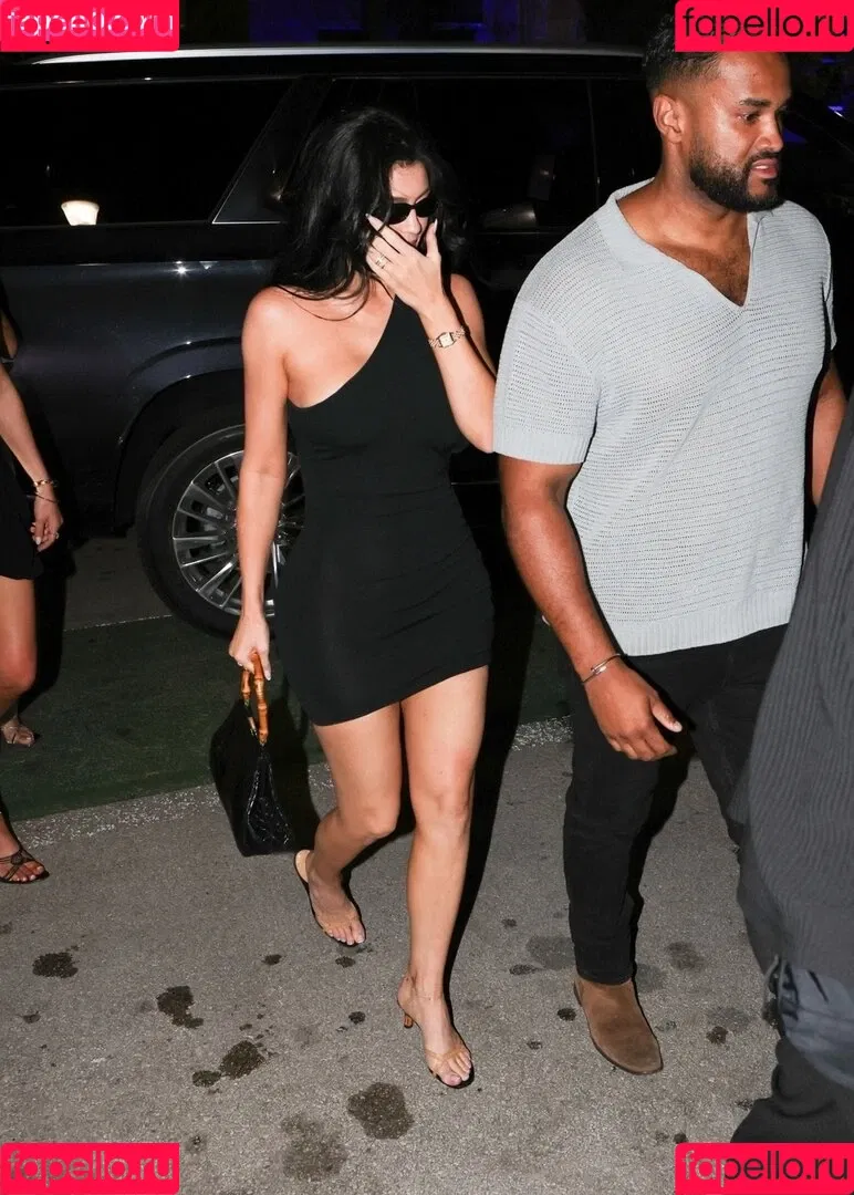Kylie Jenner / KylieJenner / kyliejenner.2 Onlyfans Photo Gallery 