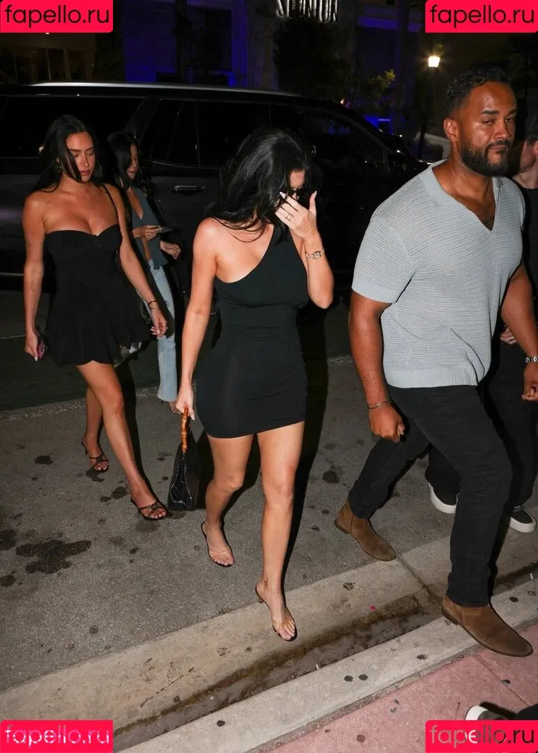 Kylie Jenner / KylieJenner / kyliejenner.2 Onlyfans Photo Gallery 