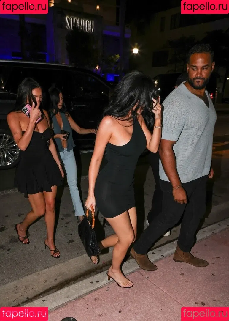 Kylie Jenner / KylieJenner / kyliejenner.2 Onlyfans Photo Gallery 