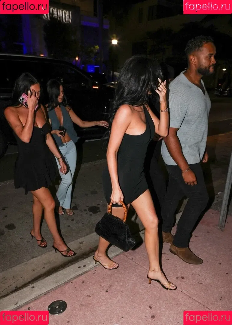 Kylie Jenner / KylieJenner / kyliejenner.2 Onlyfans Photo Gallery 