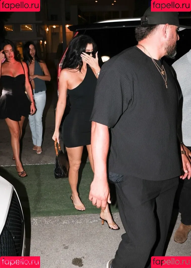 Kylie Jenner / KylieJenner / kyliejenner.2 Onlyfans Photo Gallery 