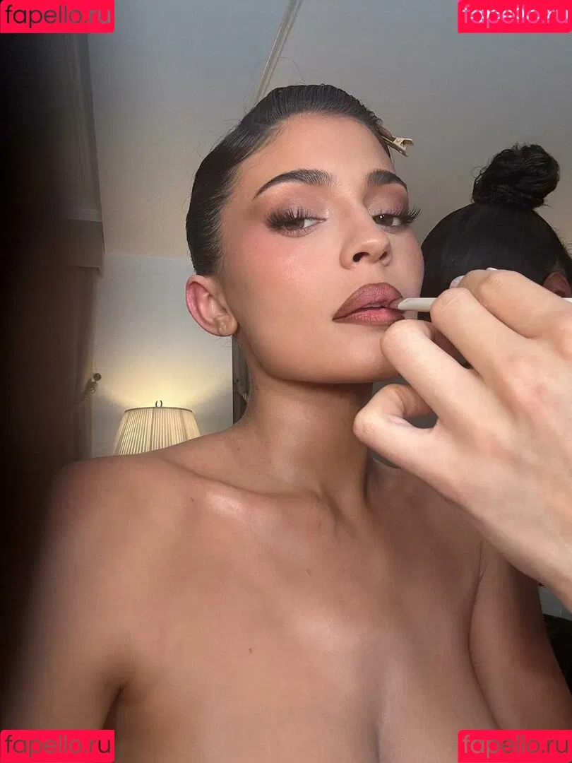 Kylie Jenner / KylieJenner / kyliejenner.2 Onlyfans Photo Gallery 