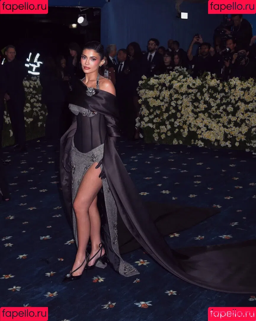 Kylie Jenner / KylieJenner / kyliejenner.2 Onlyfans Photo Gallery 