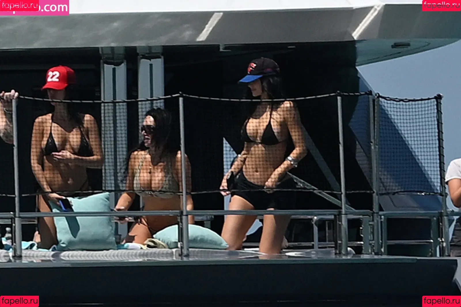 Kylie Jenner / KylieJenner / kyliejenner.2 Onlyfans Photo Gallery 