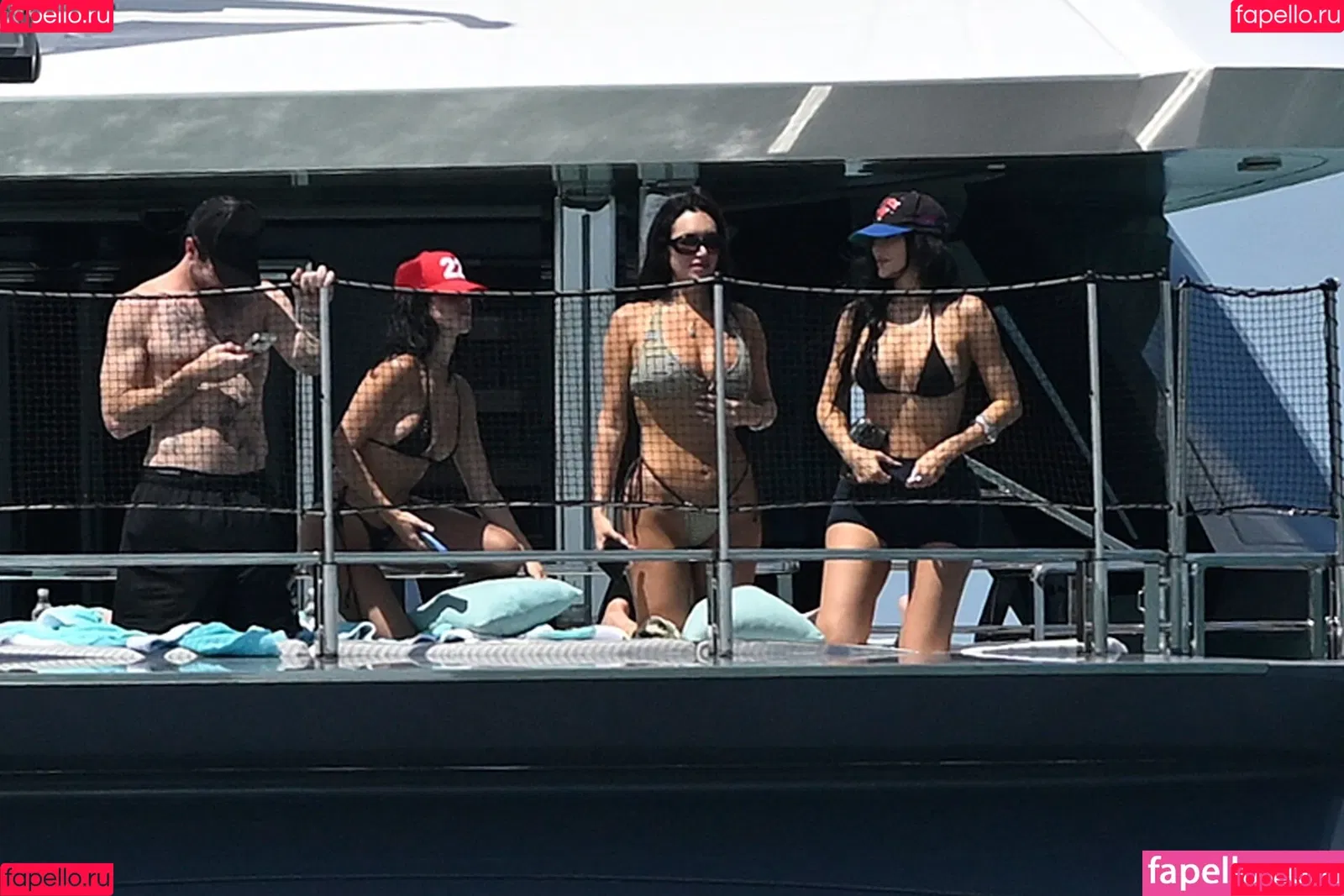 Kylie Jenner / KylieJenner / kyliejenner.2 Onlyfans Photo Gallery 