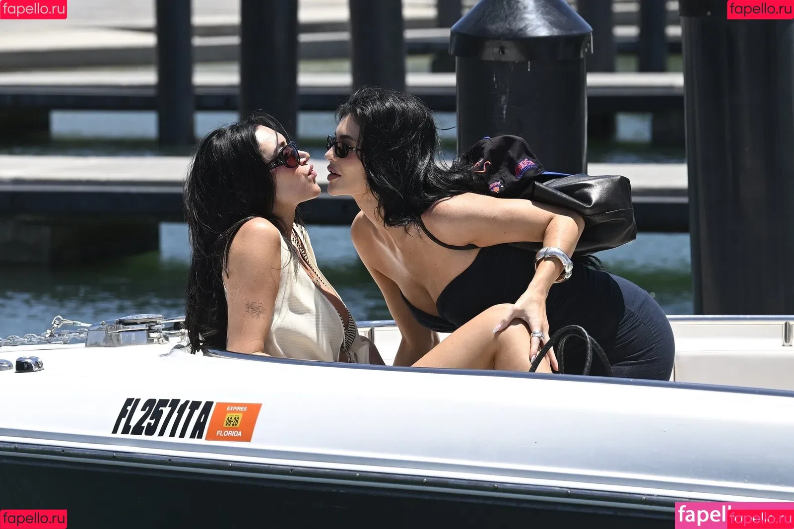 Kylie Jenner / KylieJenner / kyliejenner.2 Onlyfans Photo Gallery 