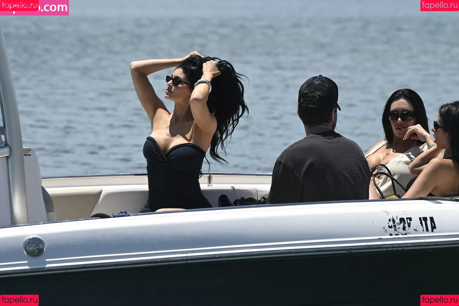 Kylie Jenner / KylieJenner / kyliejenner.2 Onlyfans Photo Gallery 