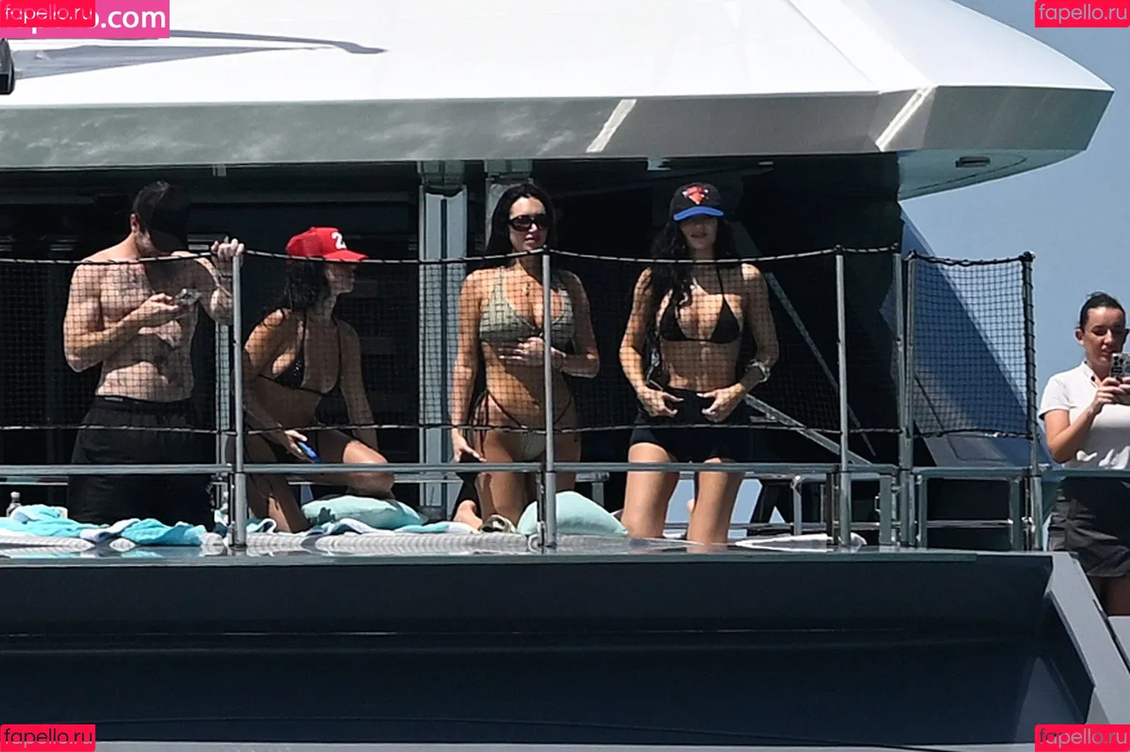 Kylie Jenner / KylieJenner / kyliejenner.2 Onlyfans Photo Gallery 