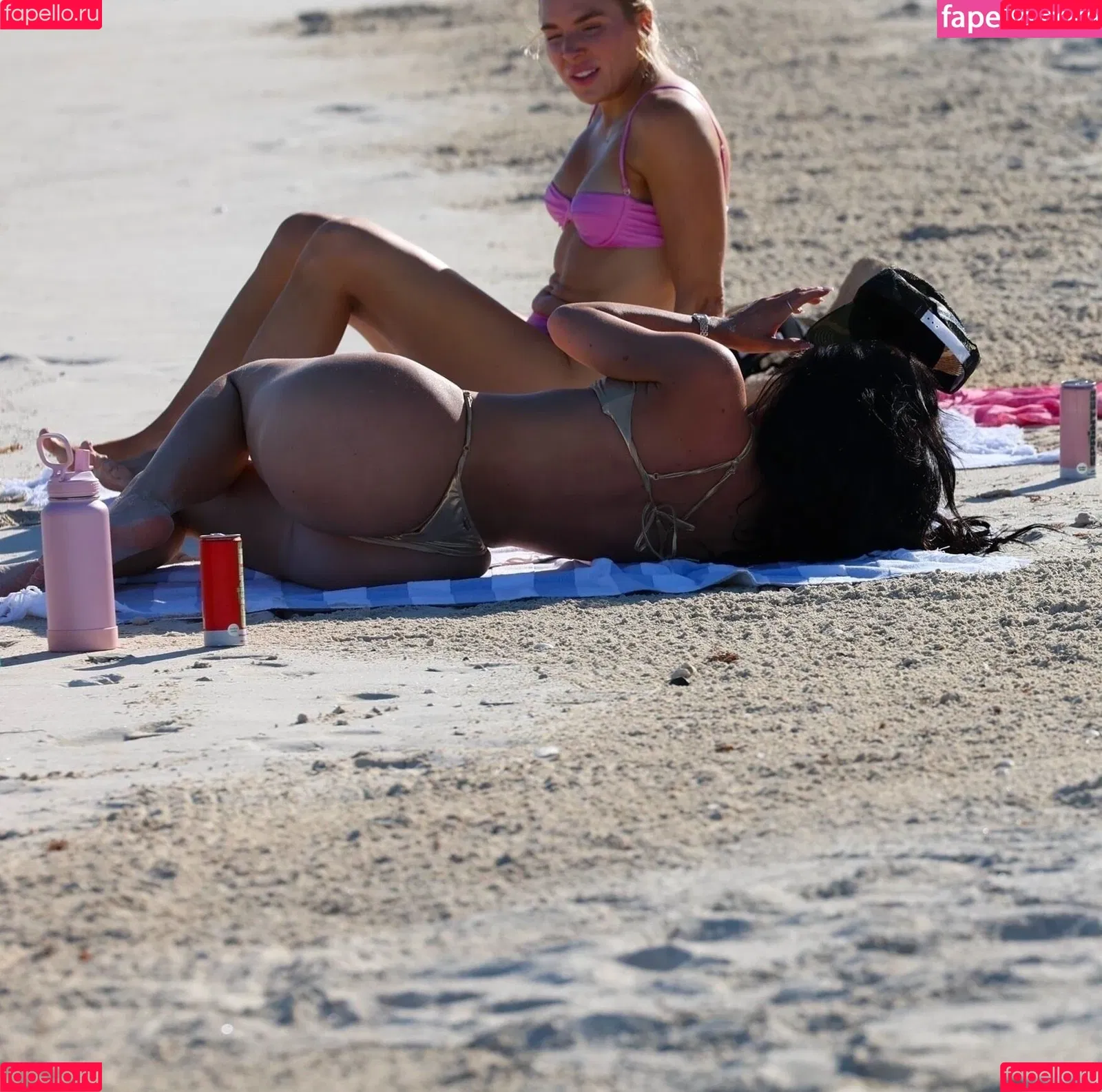 Kylie Jenner / KylieJenner / kyliejenner.2 Onlyfans Photo Gallery 