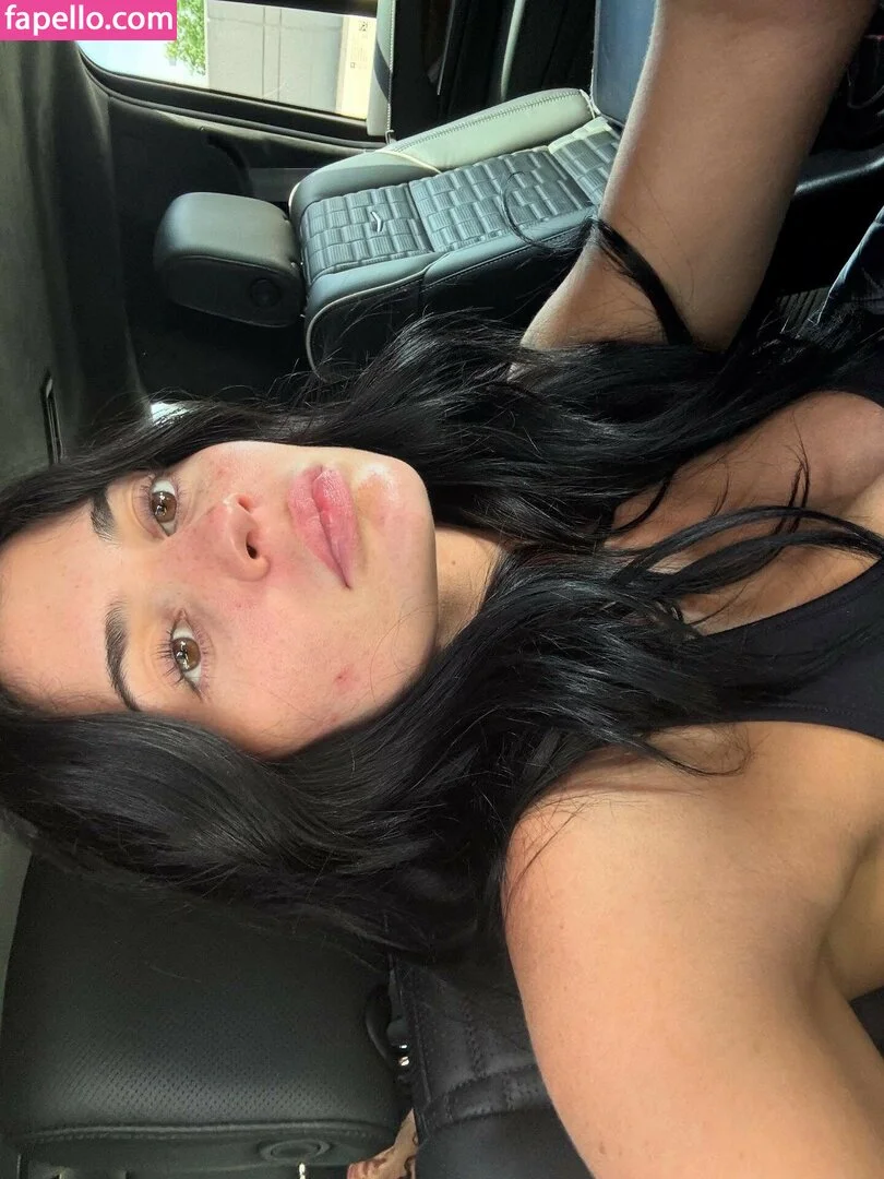 Kylie Jenner Nude Onlyfans Photo 5