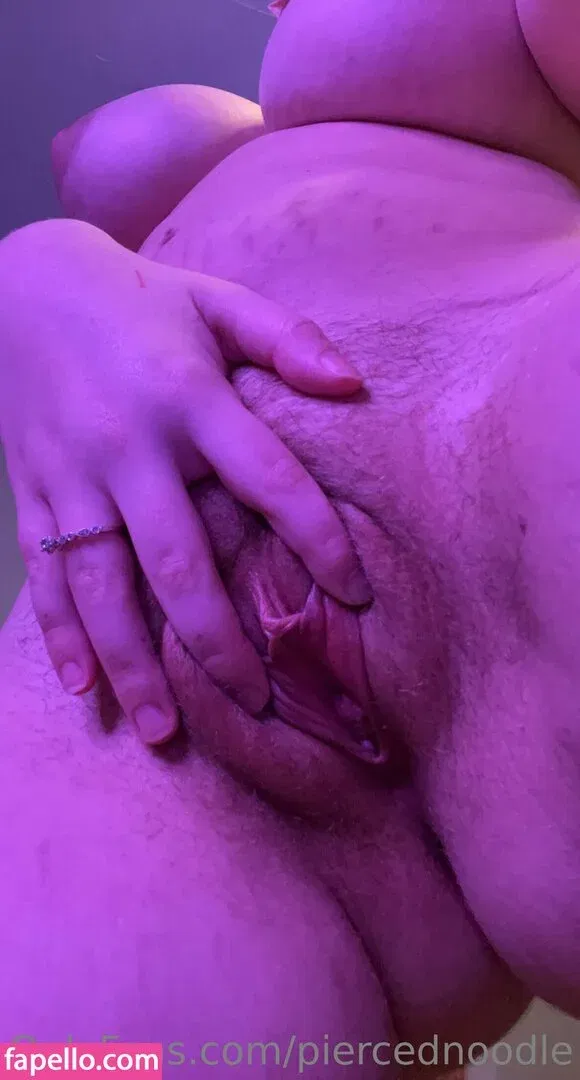 PiercedXNoodles / Piercednoodle Onlyfans Photo Gallery 
