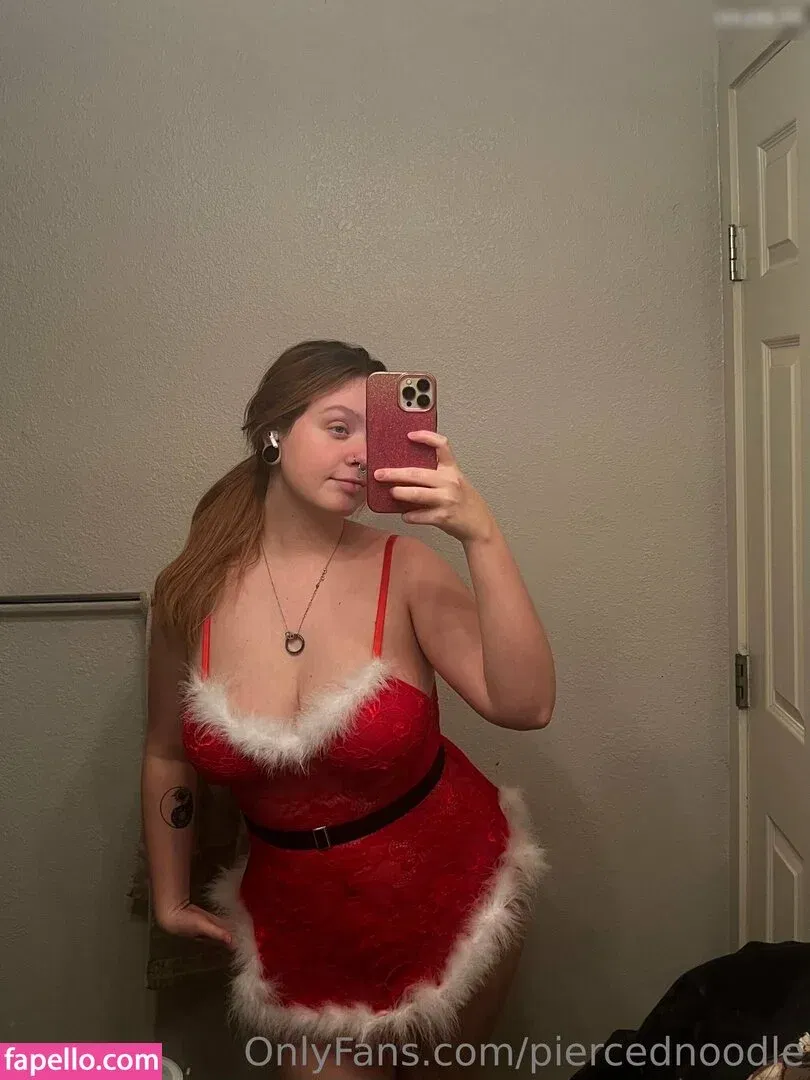 PiercedXNoodles / Piercednoodle Onlyfans Photo Gallery 