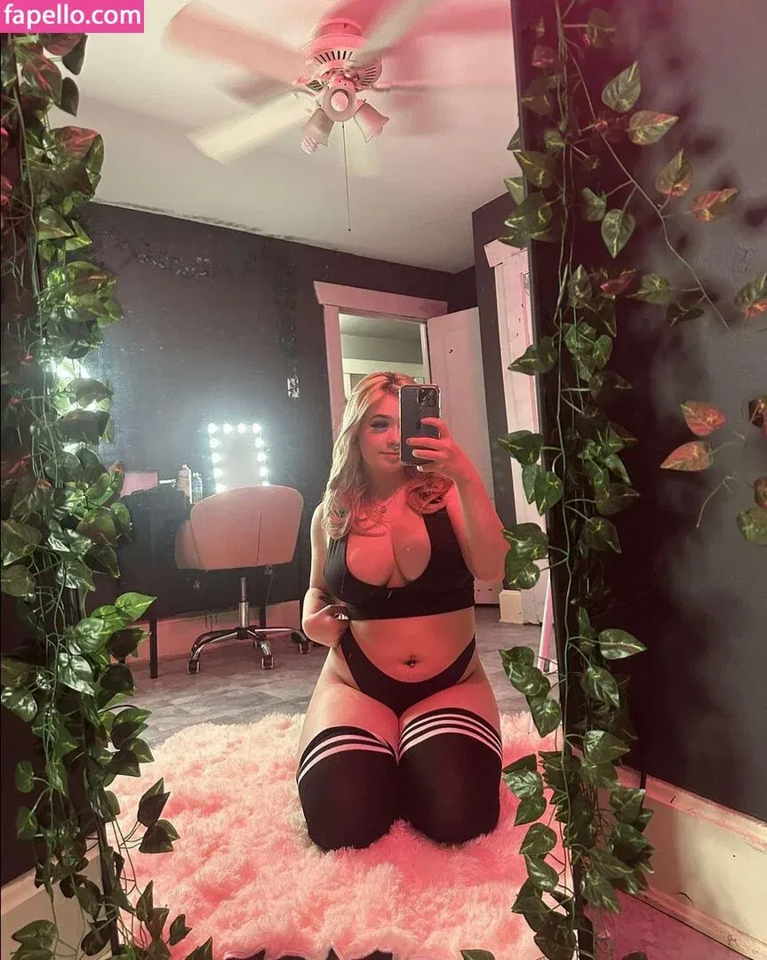 PiercedXNoodles / Piercednoodle Onlyfans Photo Gallery 