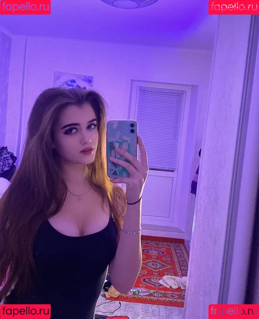 lelyamt / leyla_pie Onlyfans Photo Gallery 