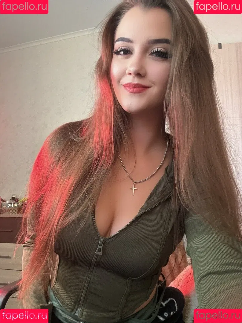 lelyamt / leyla_pie Onlyfans Photo Gallery 