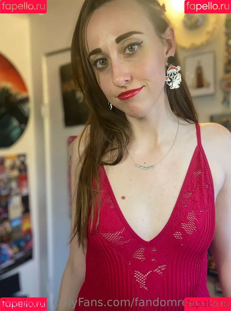 FandomReactions / fandomreactgirls Onlyfans Photo Gallery 