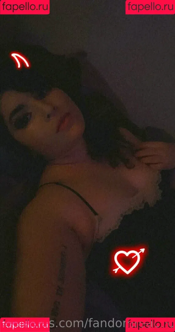 FandomReactions / fandomreactgirls Onlyfans Photo Gallery 