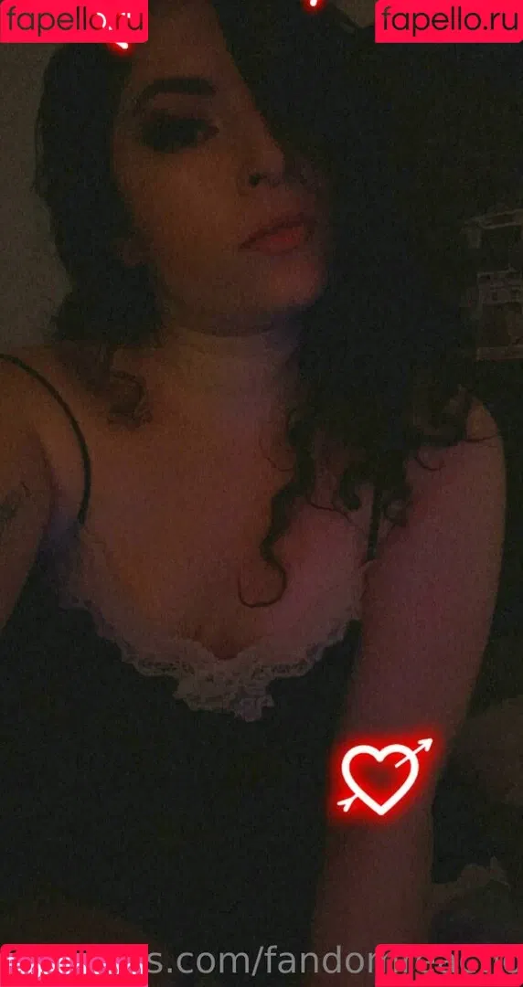 FandomReactions / fandomreactgirls Onlyfans Photo Gallery 