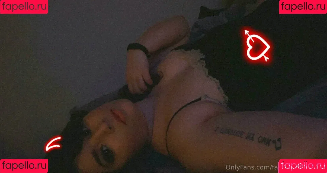 FandomReactions / fandomreactgirls Onlyfans Photo Gallery 