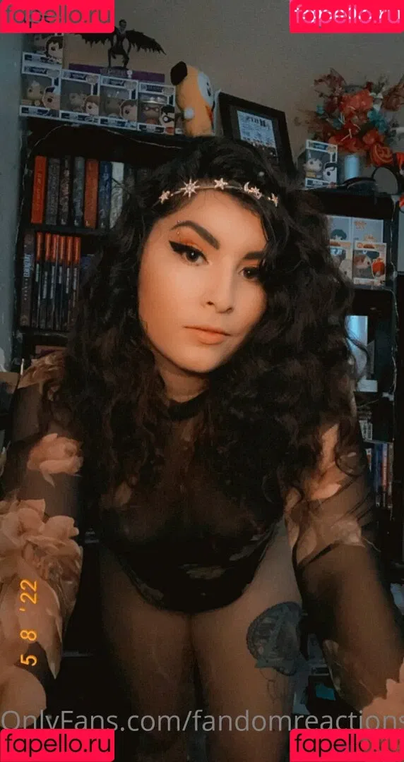 FandomReactions / fandomreactgirls Onlyfans Photo Gallery 