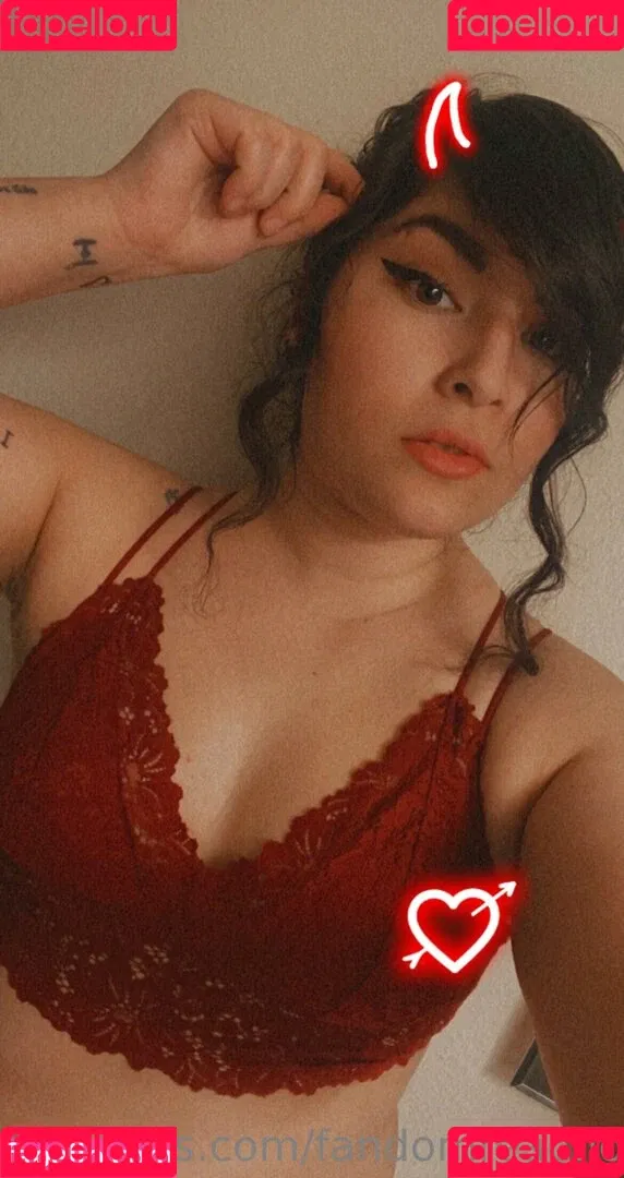 FandomReactions / fandomreactgirls Onlyfans Photo Gallery 
