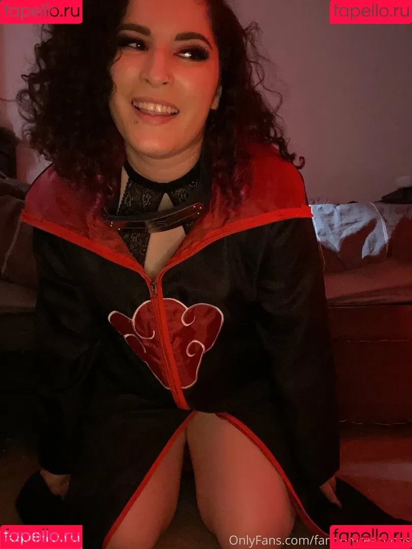 FandomReactions / fandomreactgirls Onlyfans Photo Gallery 