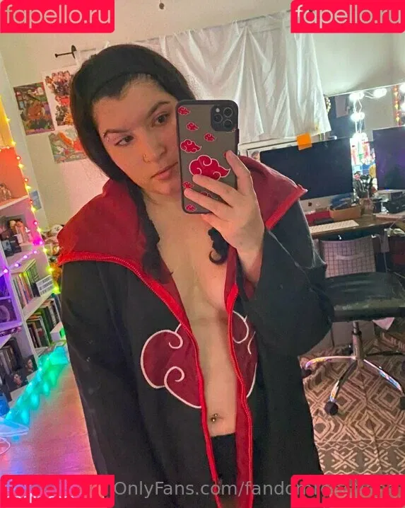 FandomReactions / fandomreactgirls Onlyfans Photo Gallery 