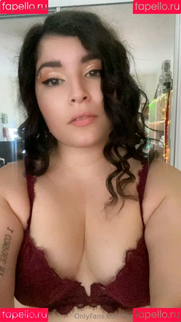 FandomReactions / fandomreactgirls Onlyfans Photo Gallery 
