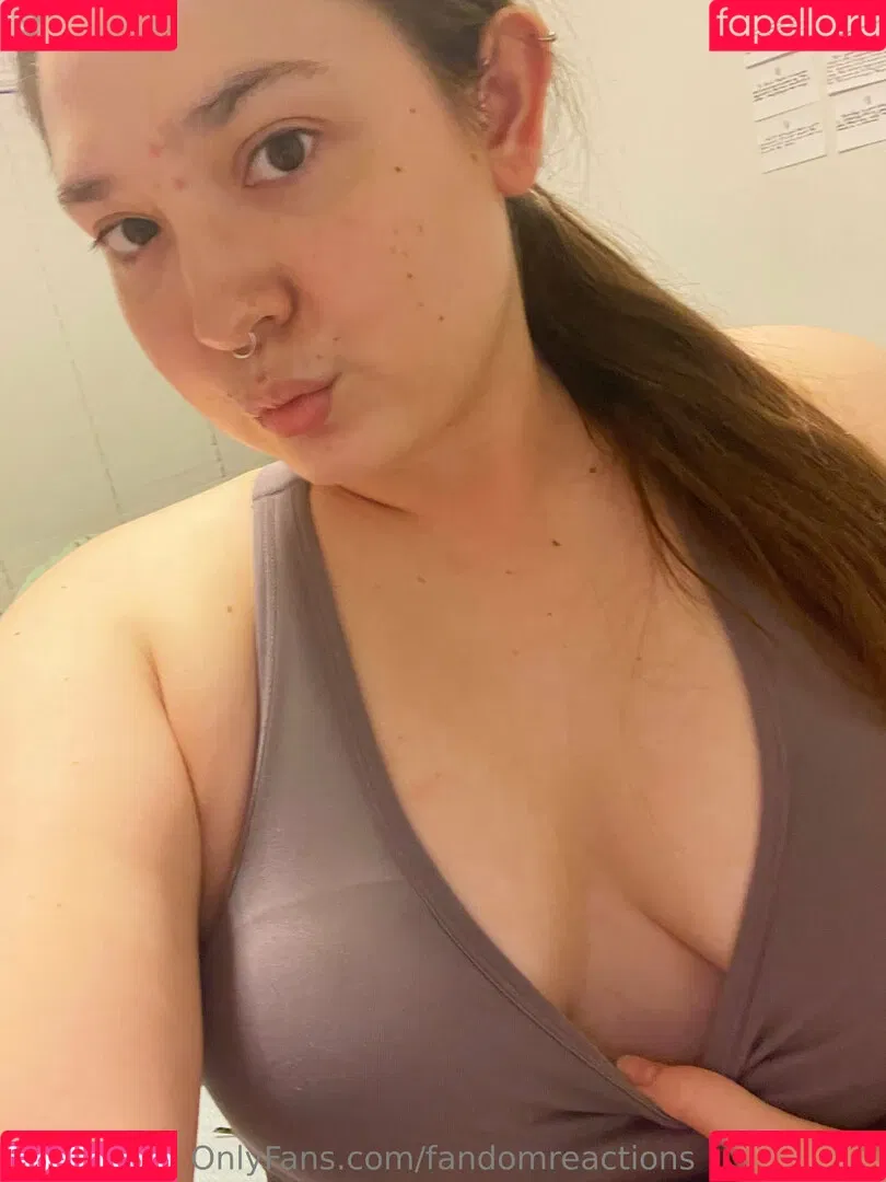 FandomReactions / fandomreactgirls Onlyfans Photo Gallery 