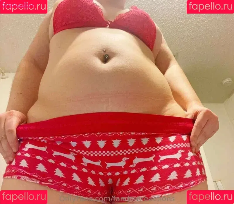 FandomReactions / fandomreactgirls Onlyfans Photo Gallery 