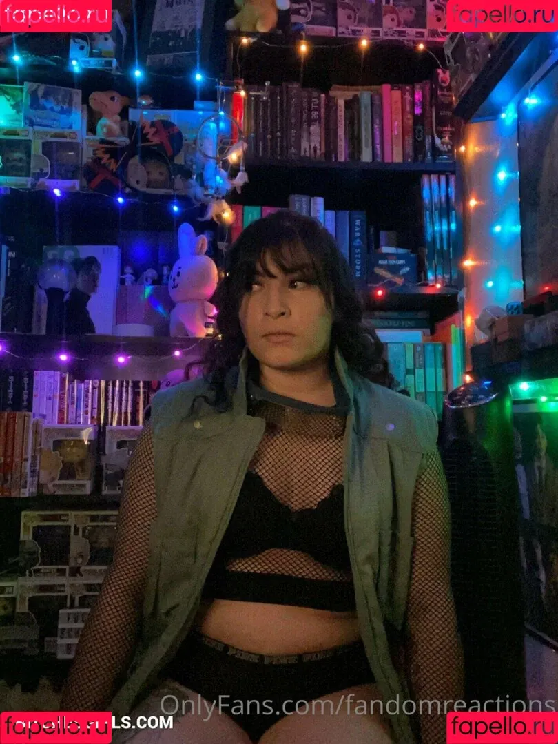 FandomReactions / fandomreactgirls Onlyfans Photo Gallery 