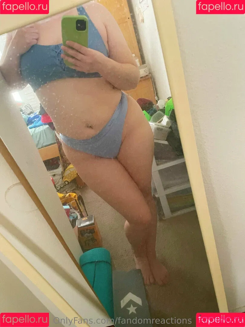 FandomReactions / fandomreactgirls Onlyfans Photo Gallery 
