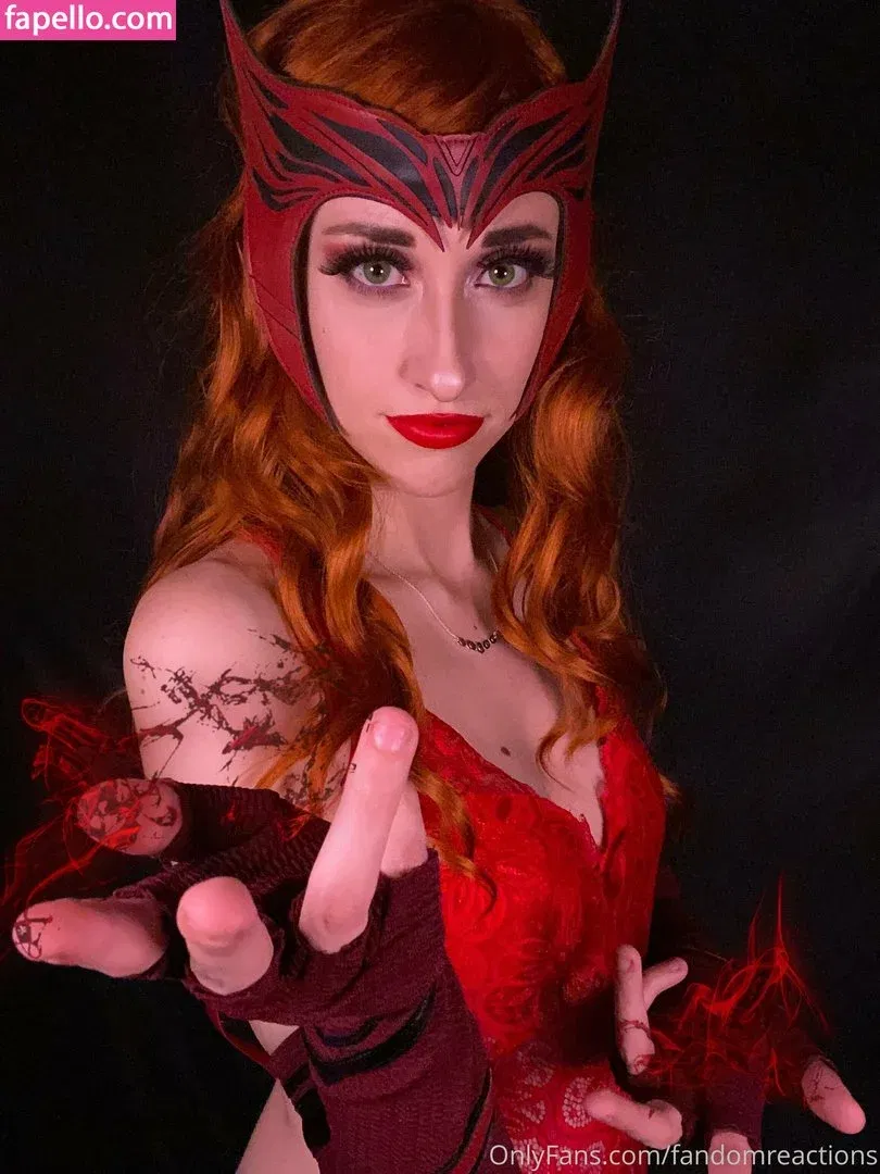 FandomReactions / fandomreactgirls Onlyfans Photo Gallery 