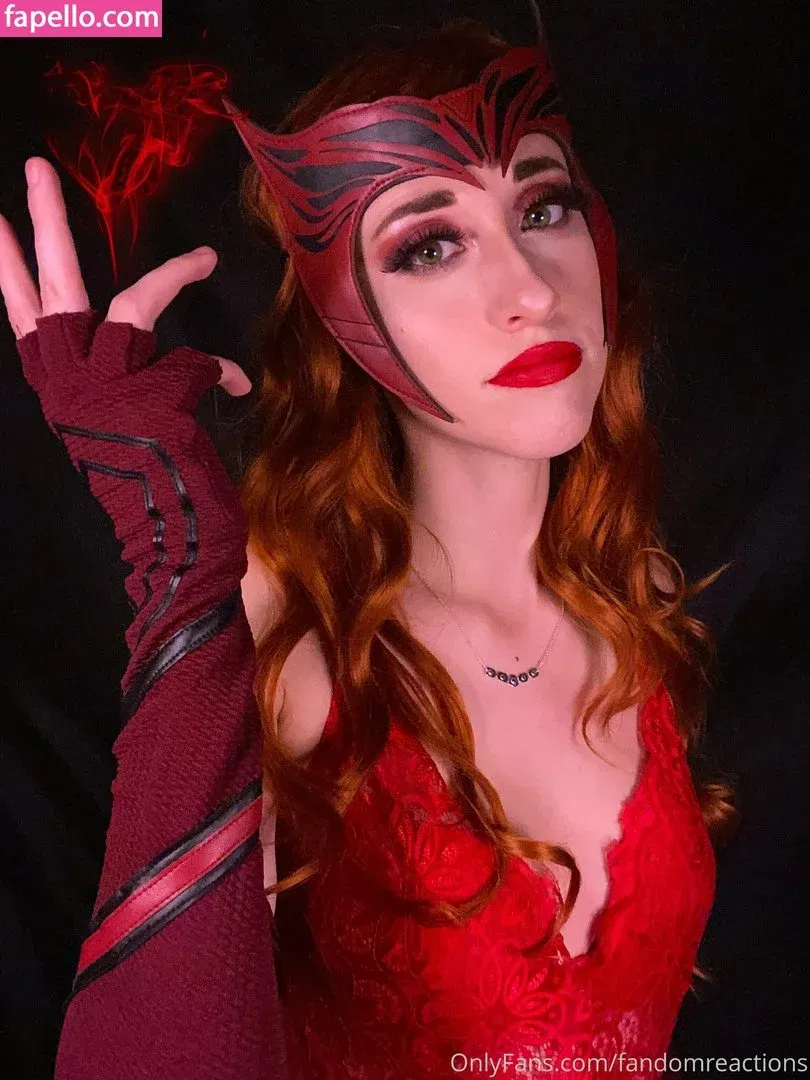 FandomReactions / fandomreactgirls Onlyfans Photo Gallery 