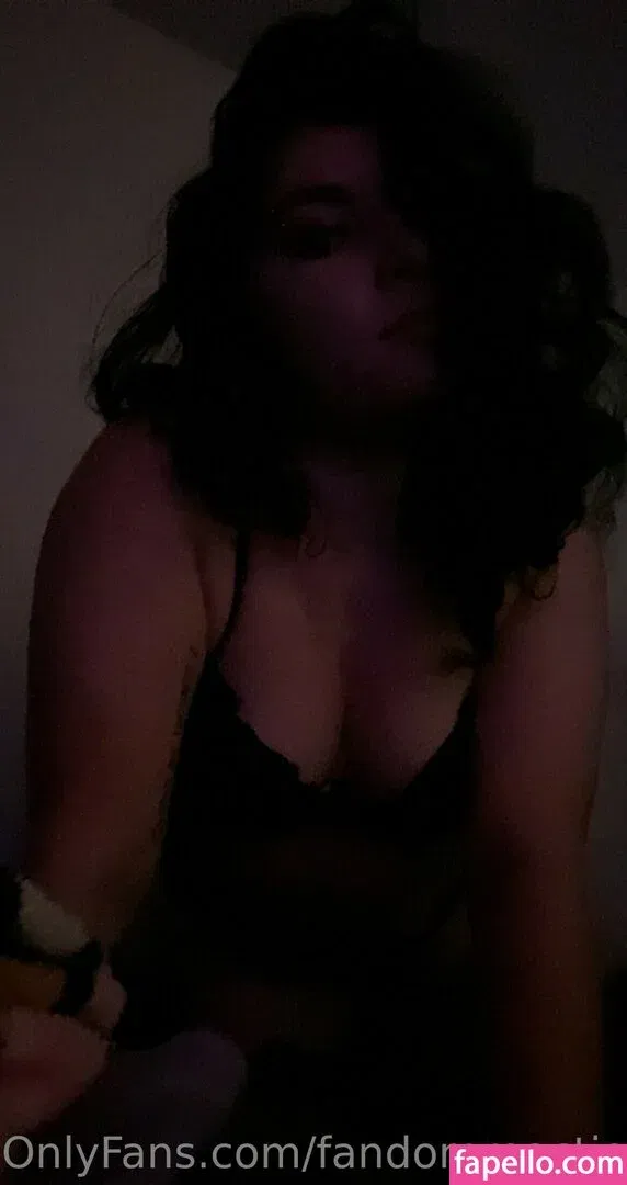 FandomReactions / fandomreactgirls Onlyfans Photo Gallery 