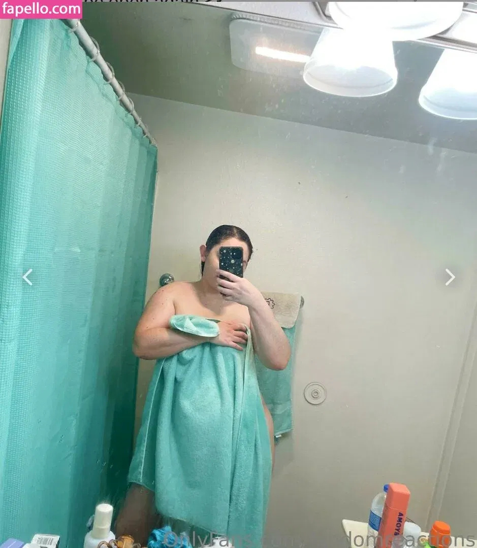 FandomReactions / fandomreactgirls Onlyfans Photo Gallery 