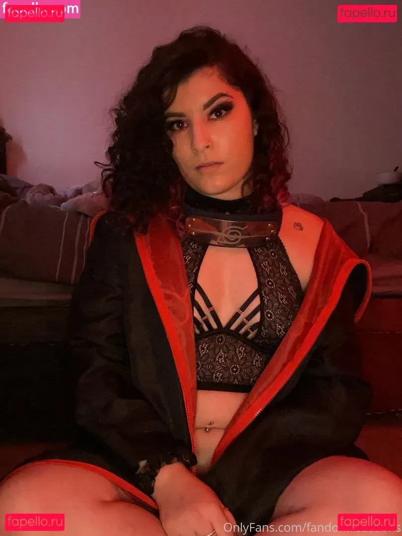 FandomReactions / fandomreactgirls Onlyfans Photo Gallery 