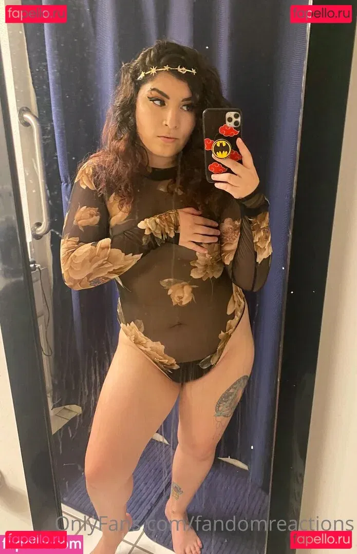 FandomReactions / fandomreactgirls Onlyfans Photo Gallery 